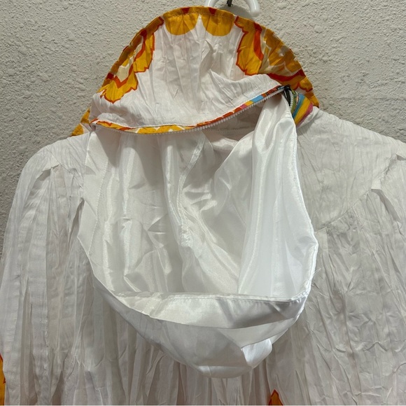 Lindi White and Multi Color Pattern Crinkle Drawstring Waist Jacket Medium - Picture 8 of 11